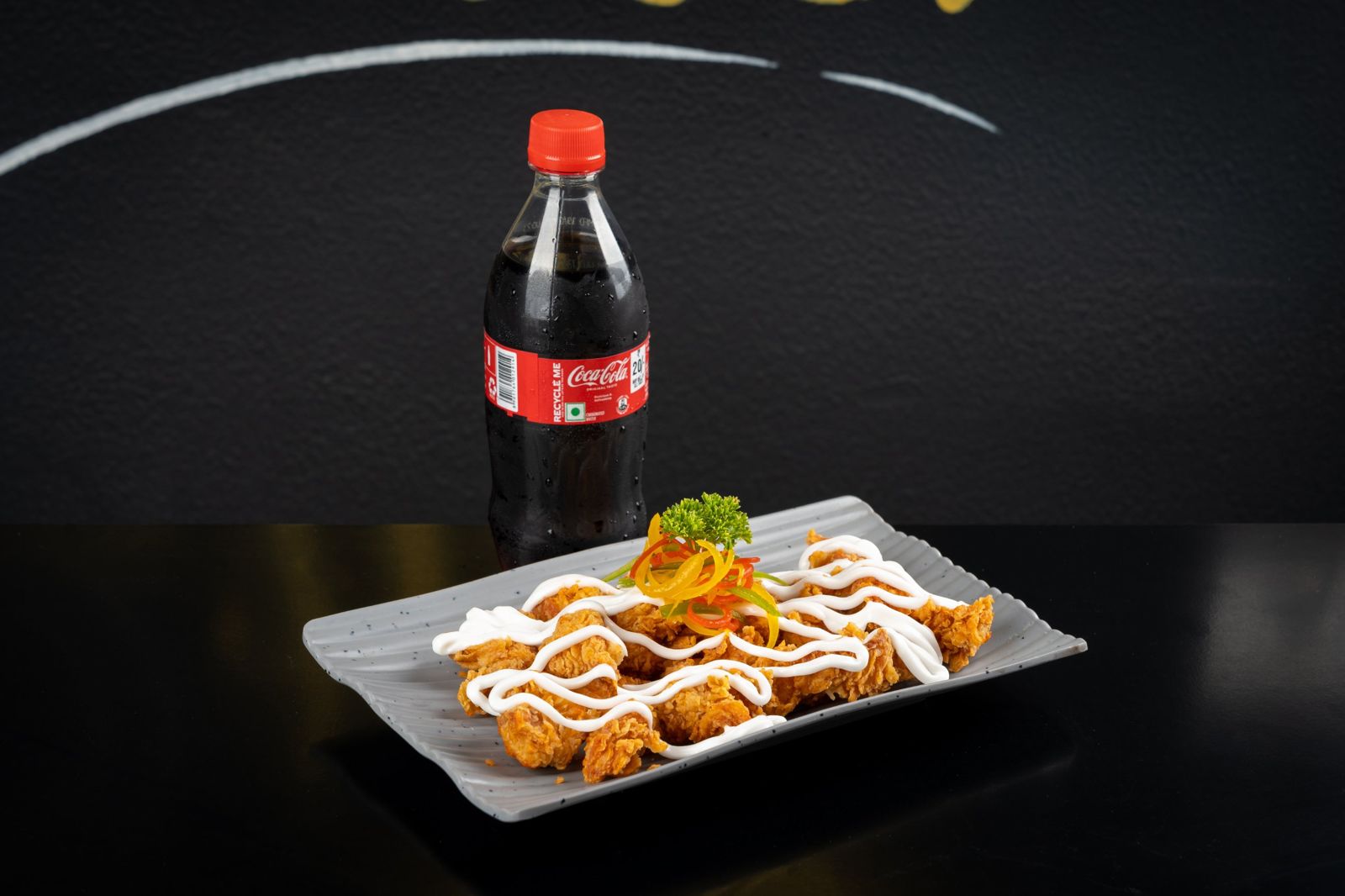 Chicken popcorn with mayo drizzle